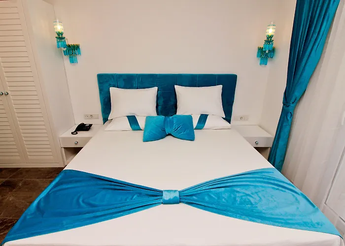 Hotell Dam Lara 3*